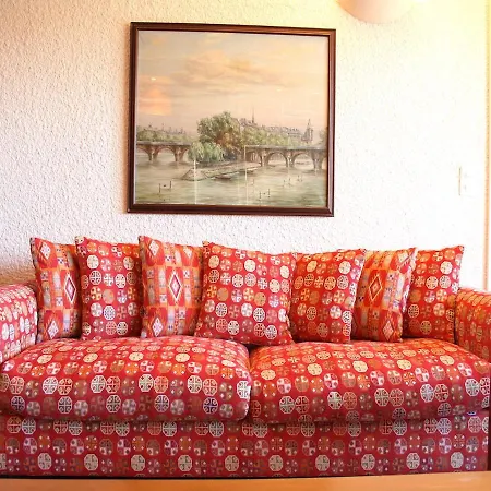 Apartment Central & Spacious | Ambassadeurs A *