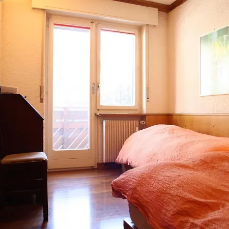 Central & Spacious | Ambassadeurs A
